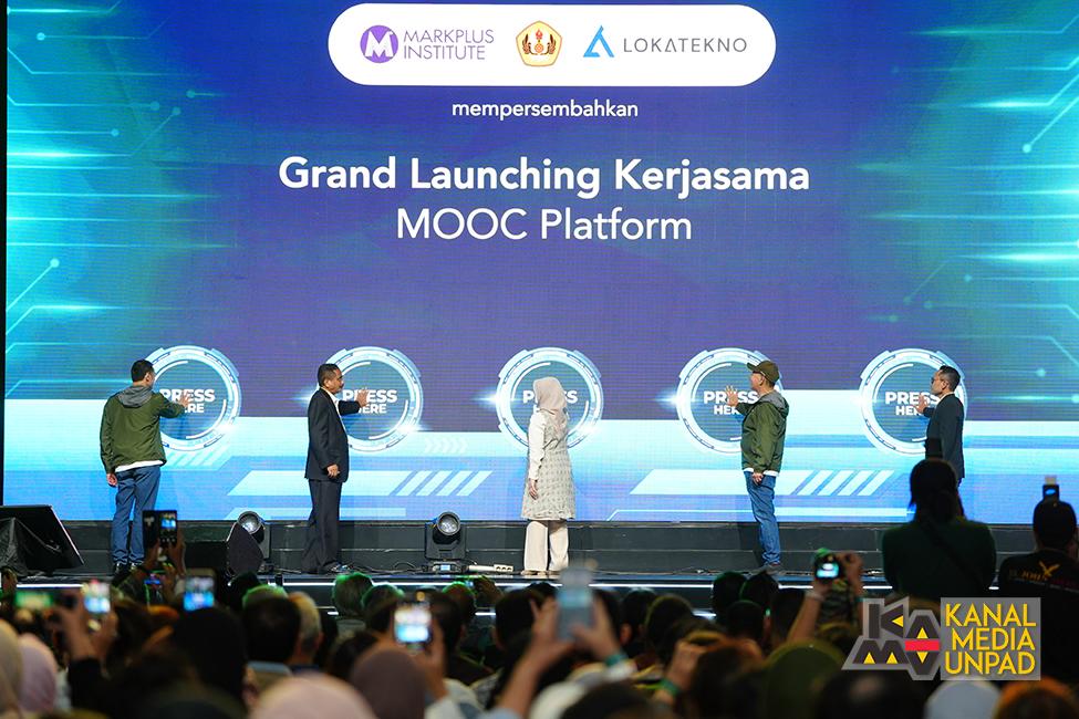 Prof. Dr. Rina Indiastuti: “Pendidikan Juga Harus Sustain” Unpad Luhung-MarkPlus Institute-Lokatekno Secara Resmi Luncurkan Hybrid University di The Annual 18th MarkPlus  Conference 2024